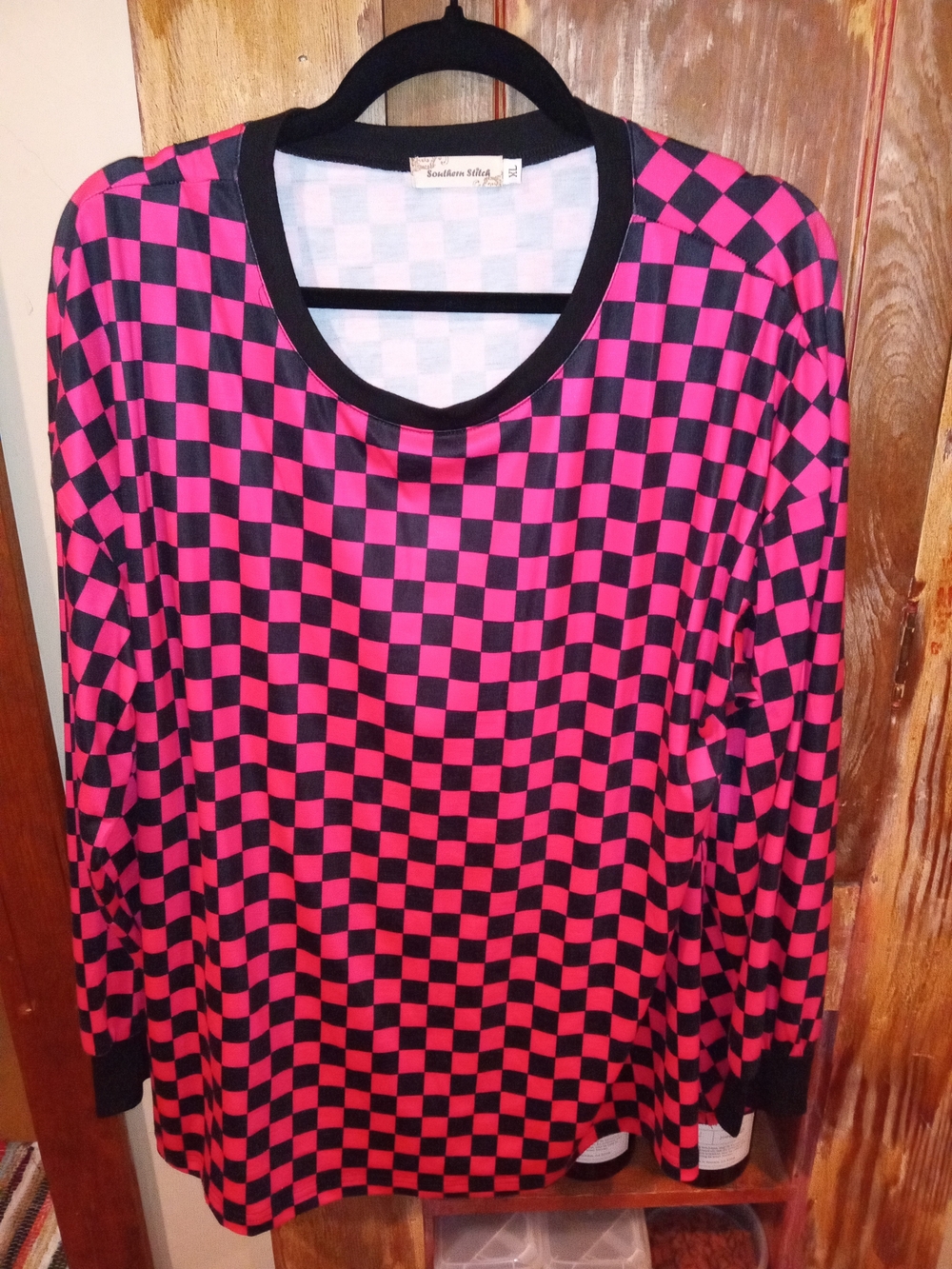 Southern StitchCheckerboard Top And Shorts in Hot Pink and Black